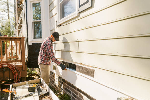 Top rated local Siding Repair specialists in Smithville, TX